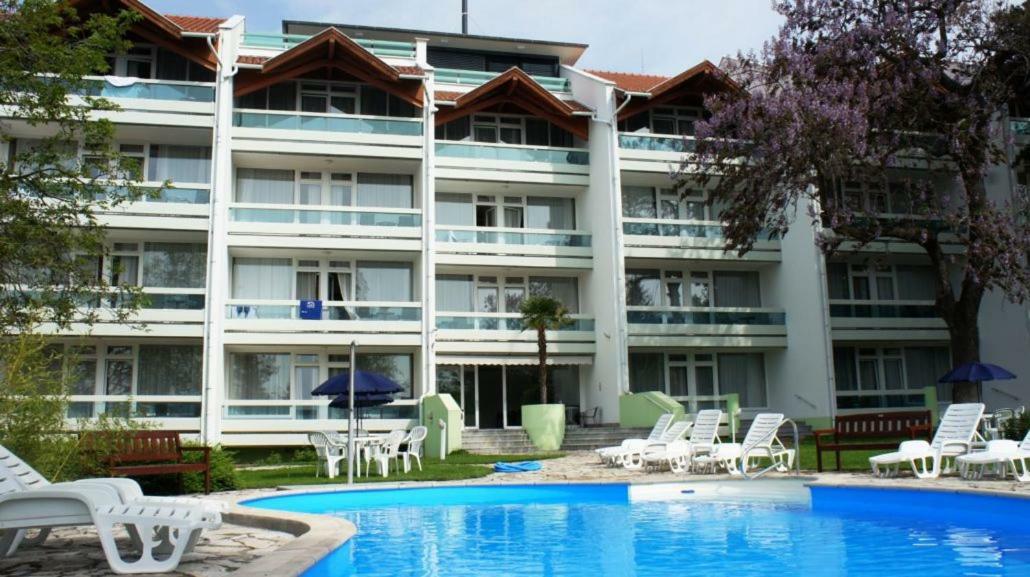 Fuered Central Apartman Balatonfüred Exteriör bild